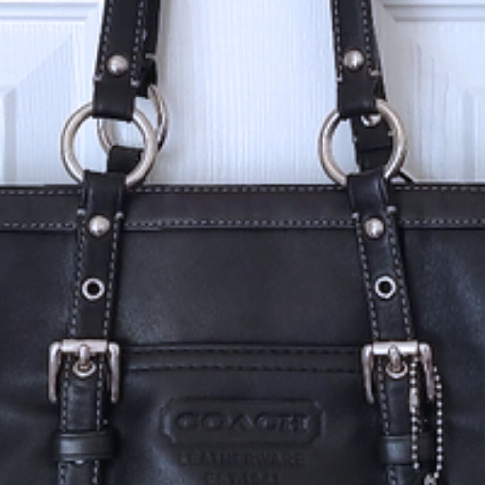 Coach Y2K vintage leather buckle Gallery tote #F11524 EUC - Picture 7 of 8